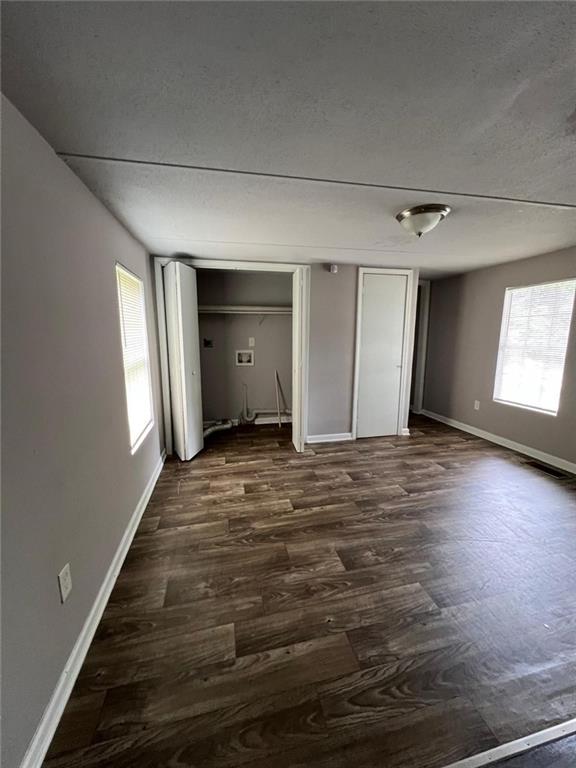30 Winston Way Property Photo 8