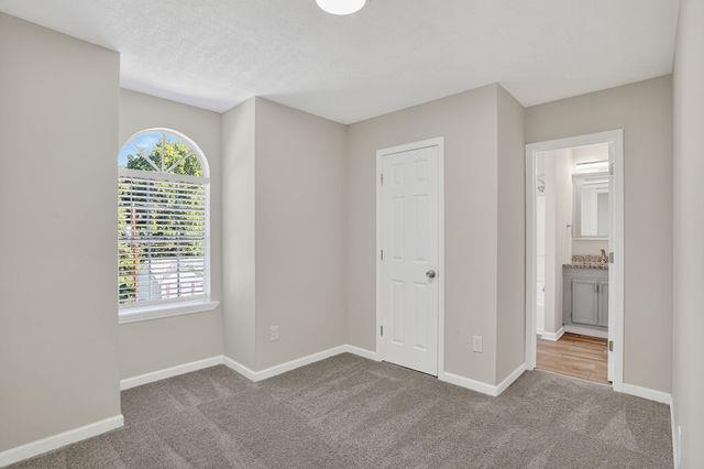 5515 Forest Downs Circle Property Photo 7