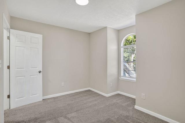 5515 Forest Downs Circle Property Photo 9