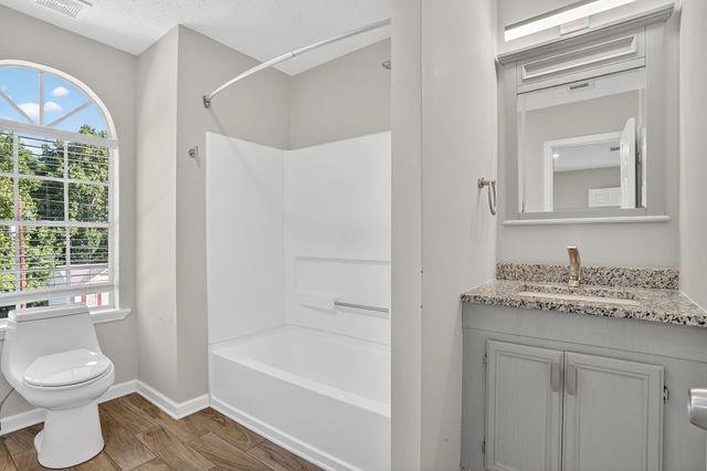 5515 Forest Downs Circle Property Photo 11