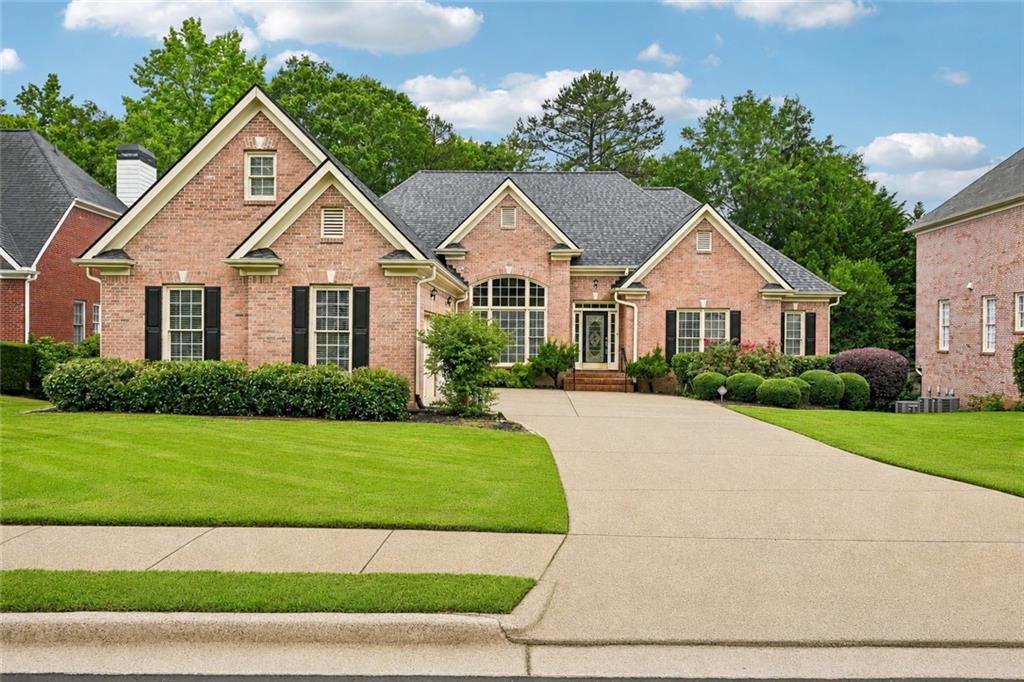 3923 Springtree Lane