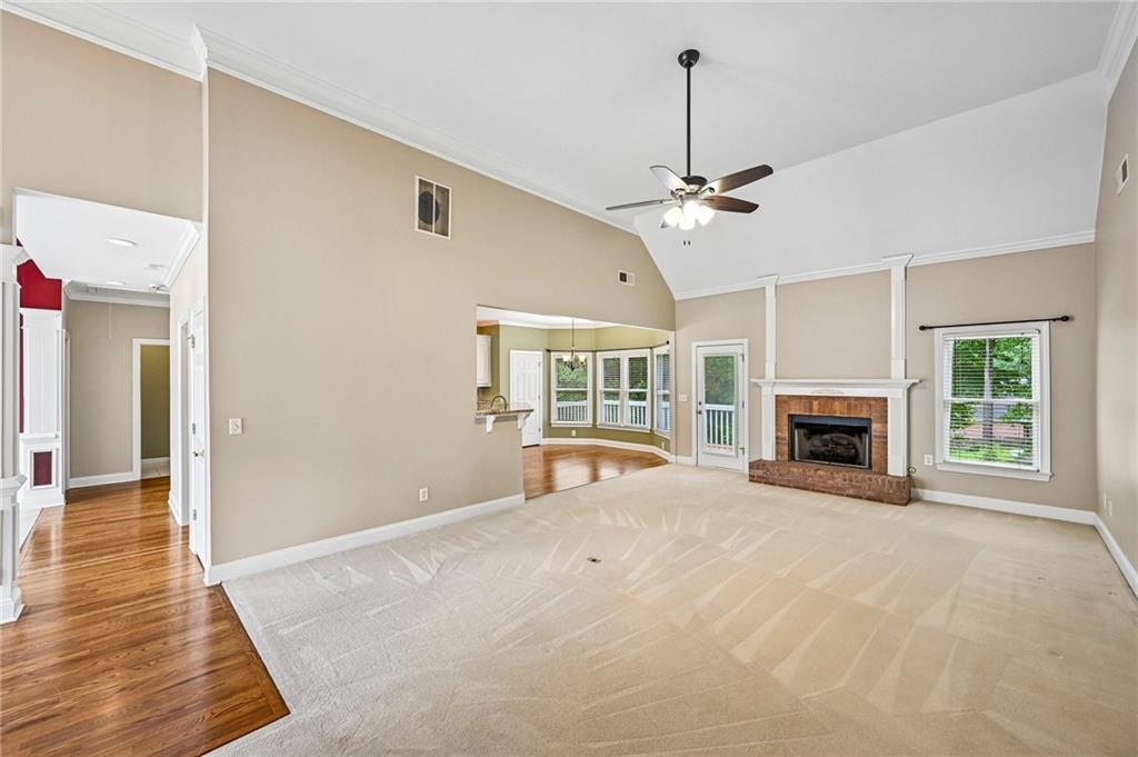 3923 Springtree Lane Property Photo 14