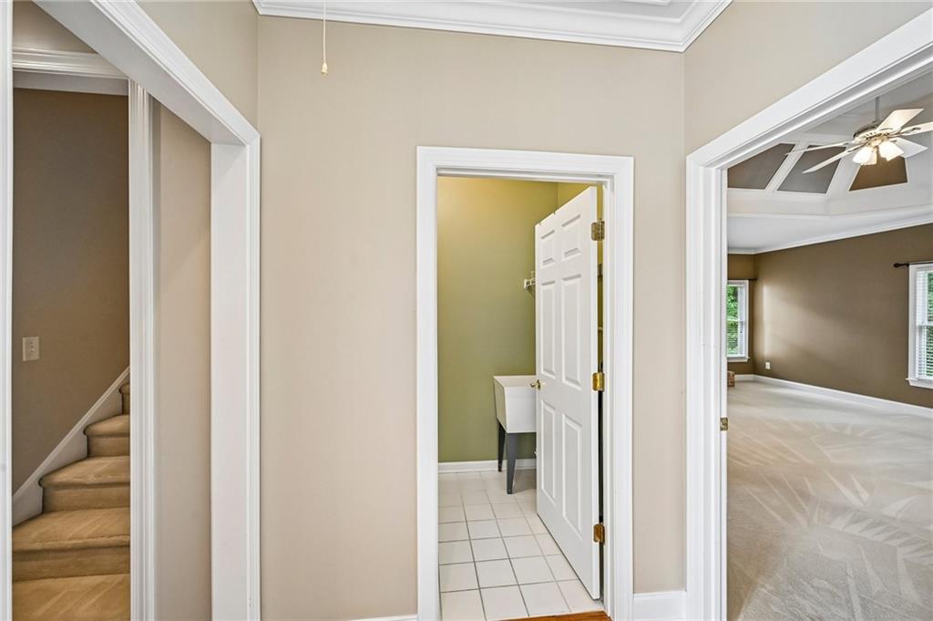 3923 Springtree Lane Property Photo 25