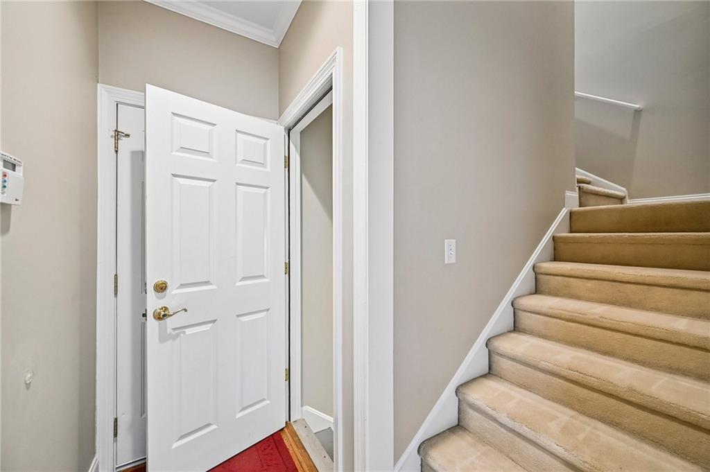 3923 Springtree Lane Property Photo 27