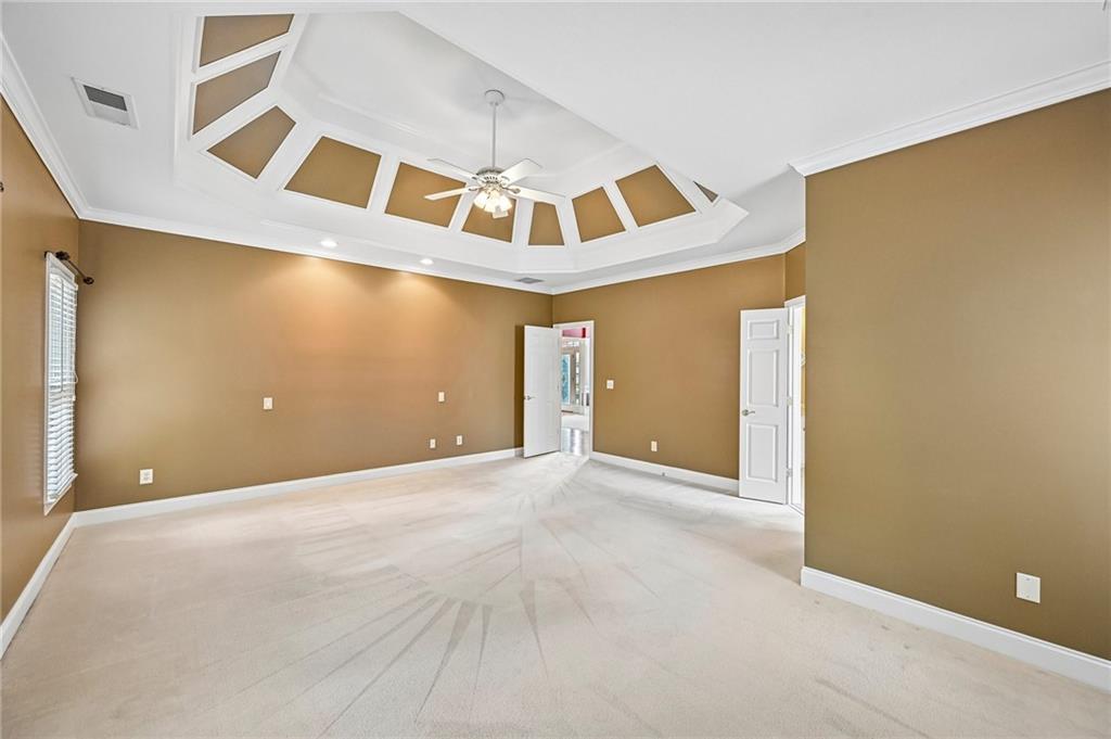3923 Springtree Lane Property Photo 32