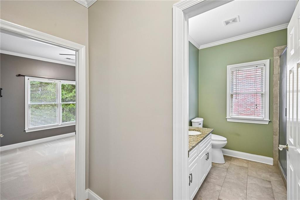 3923 Springtree Lane Property Photo 41