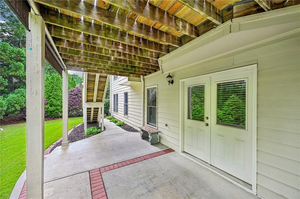 3923 Springtree Lane Property Photo 58