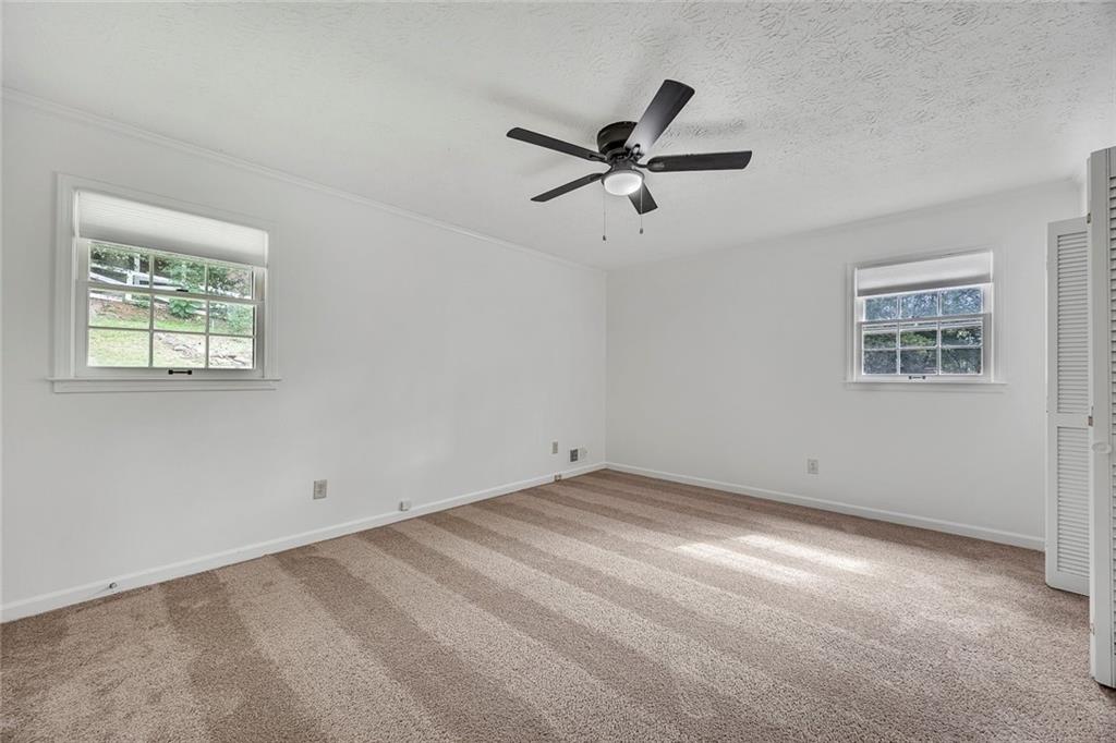 279 Heck Road Ne Property Photo 16