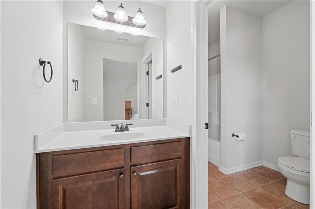 3268 Trinity Mill Circle Property Photo 20