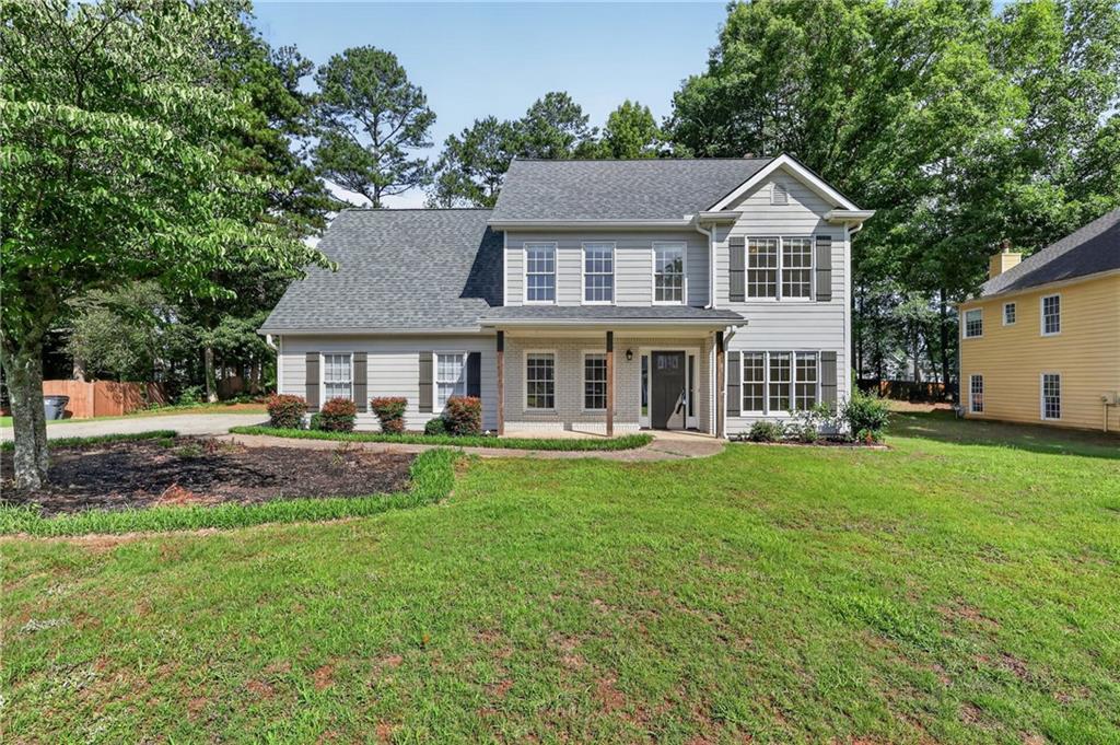 2232 Woodbriar Drive Property Photo 1