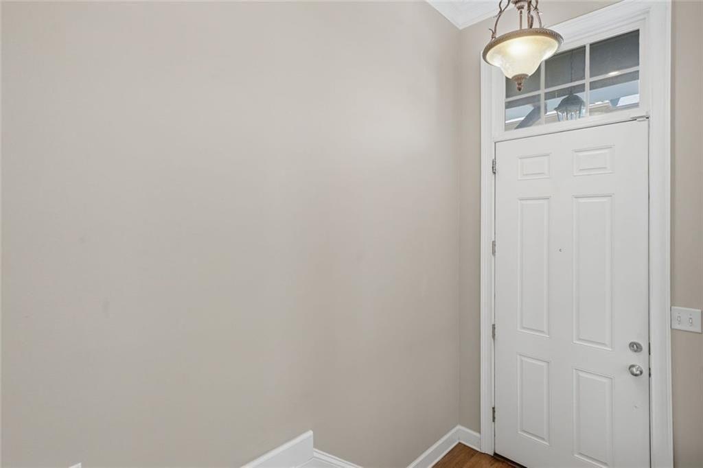 913 Telfair Close Property Photo 4
