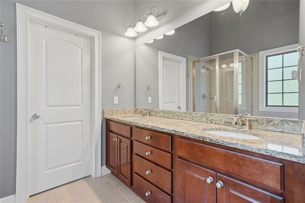 913 Telfair Close Property Photo 26