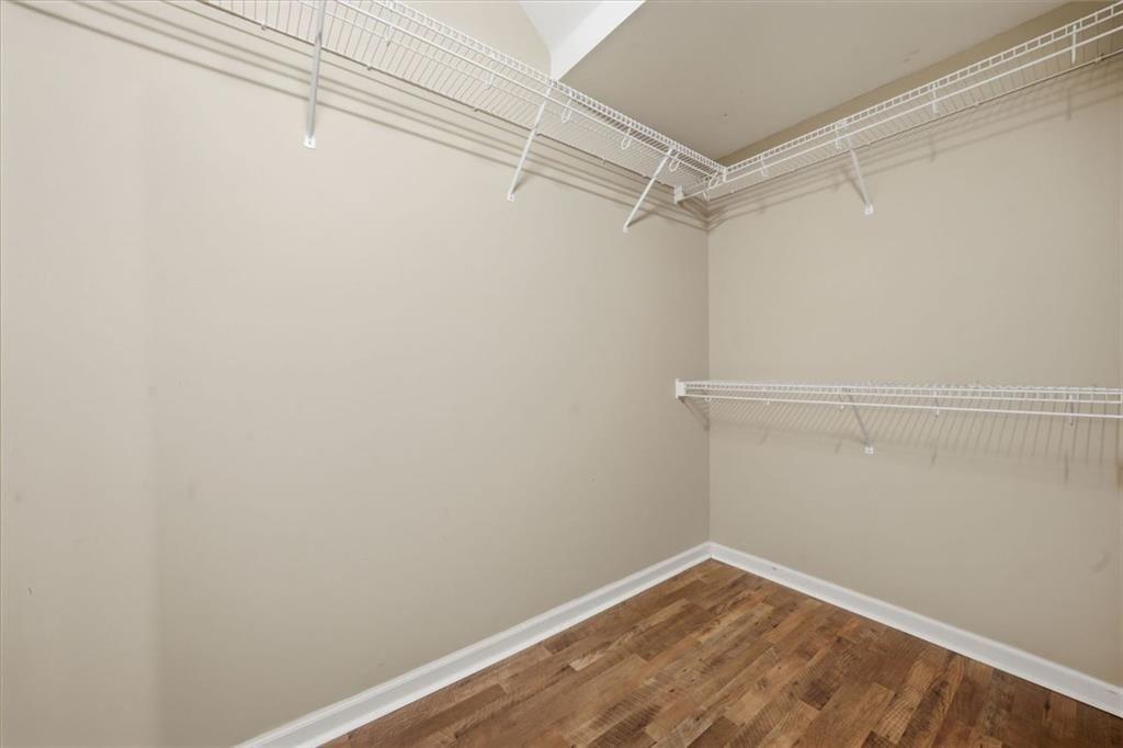 913 Telfair Close Property Photo 29