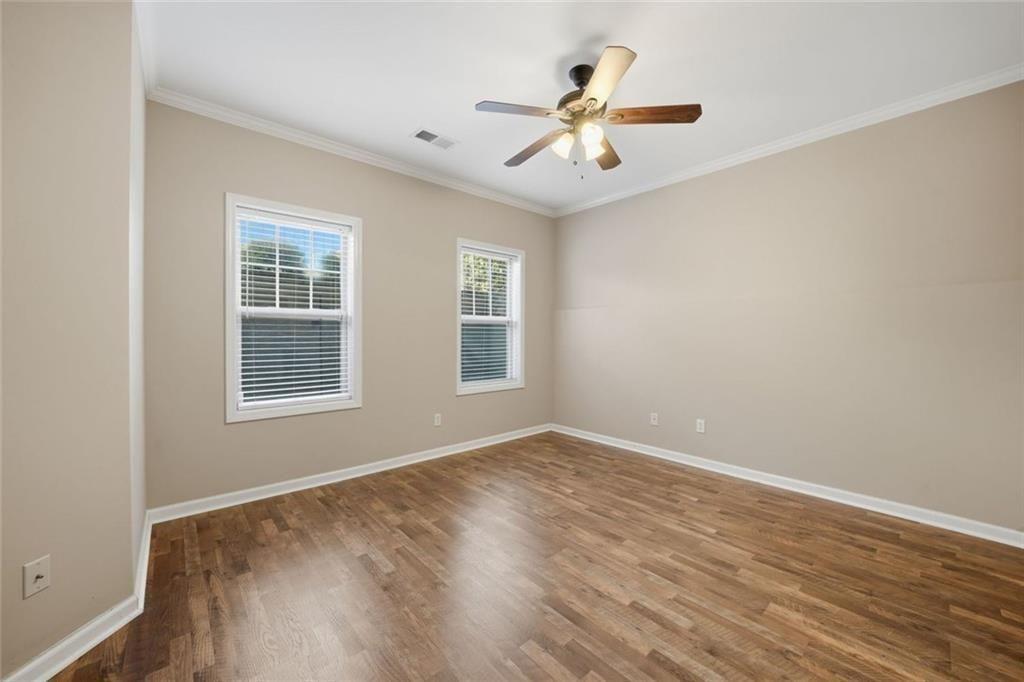 913 Telfair Close Property Photo 30