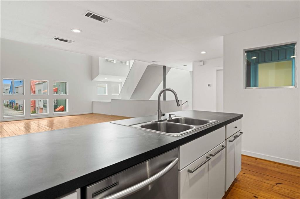920 Memorial Drive Se Unit 17 Property Photo 18