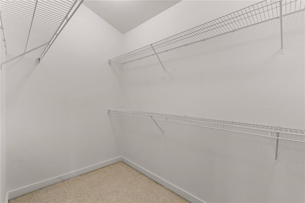 920 Memorial Drive Se Unit 17 Property Photo 29