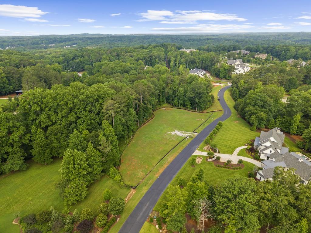 535 Lost River Bnd Property Photo 4