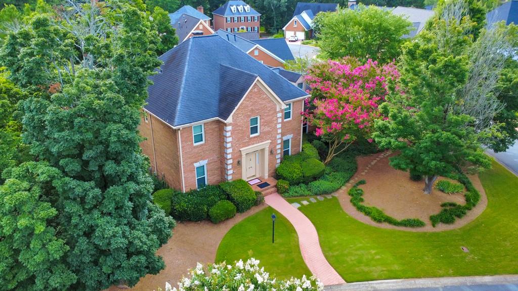 573 N Palisades Circle Se Property Photo 1