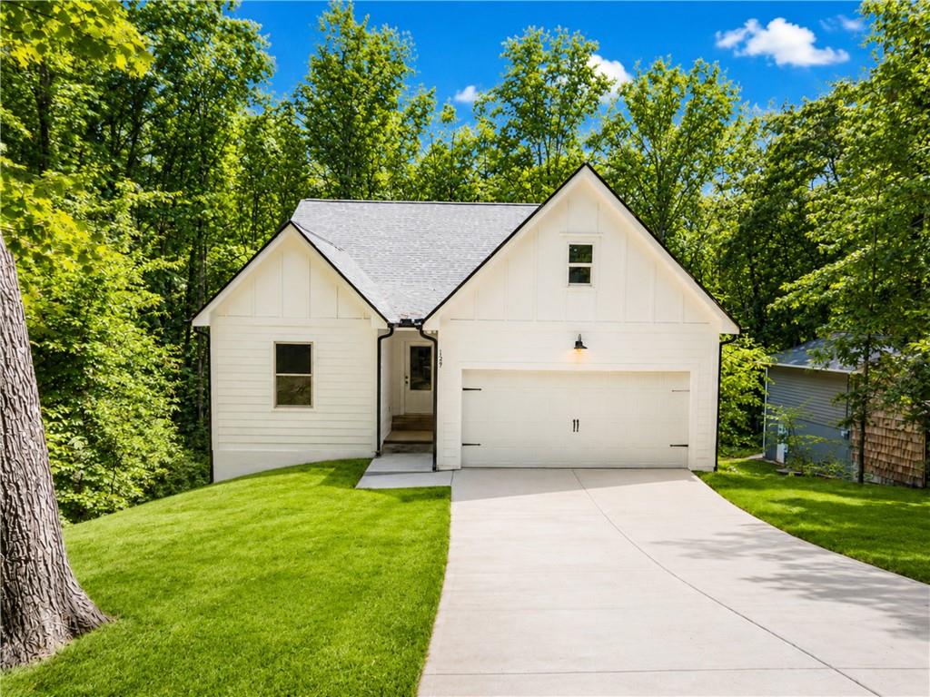 159 Settlement Road Property Photo 1