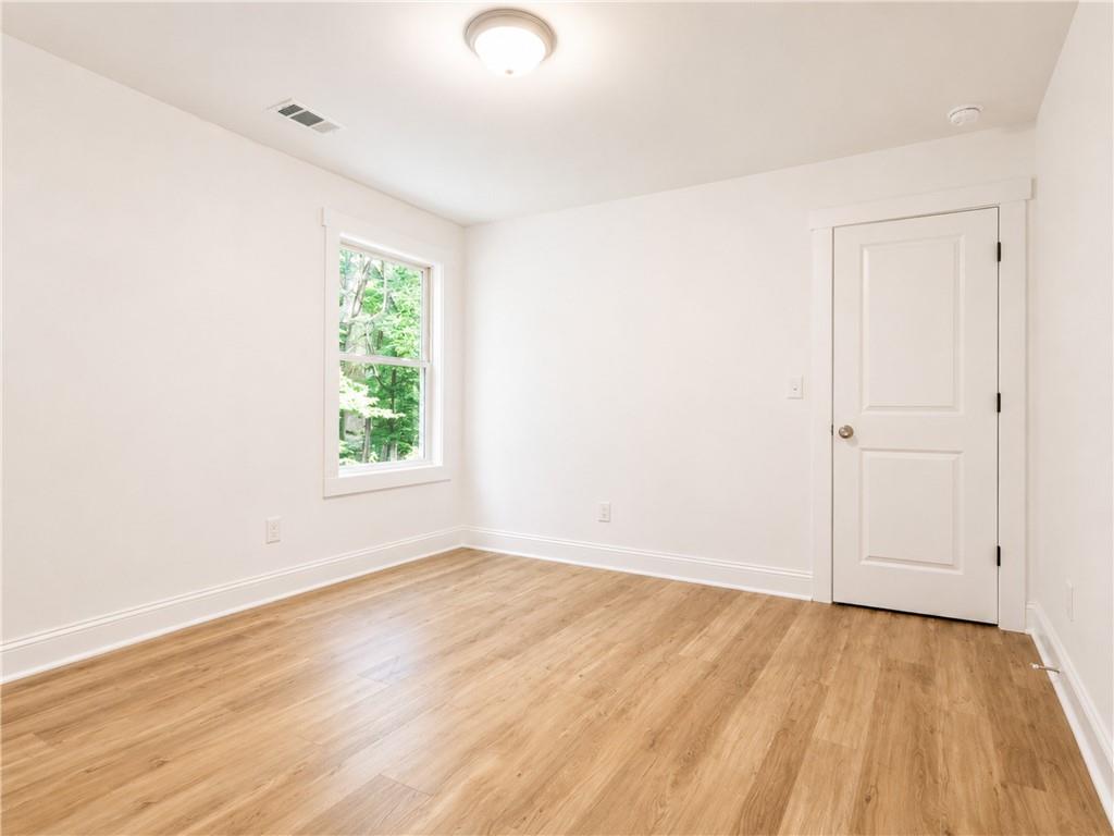 159 Settlement Road Property Photo 8
