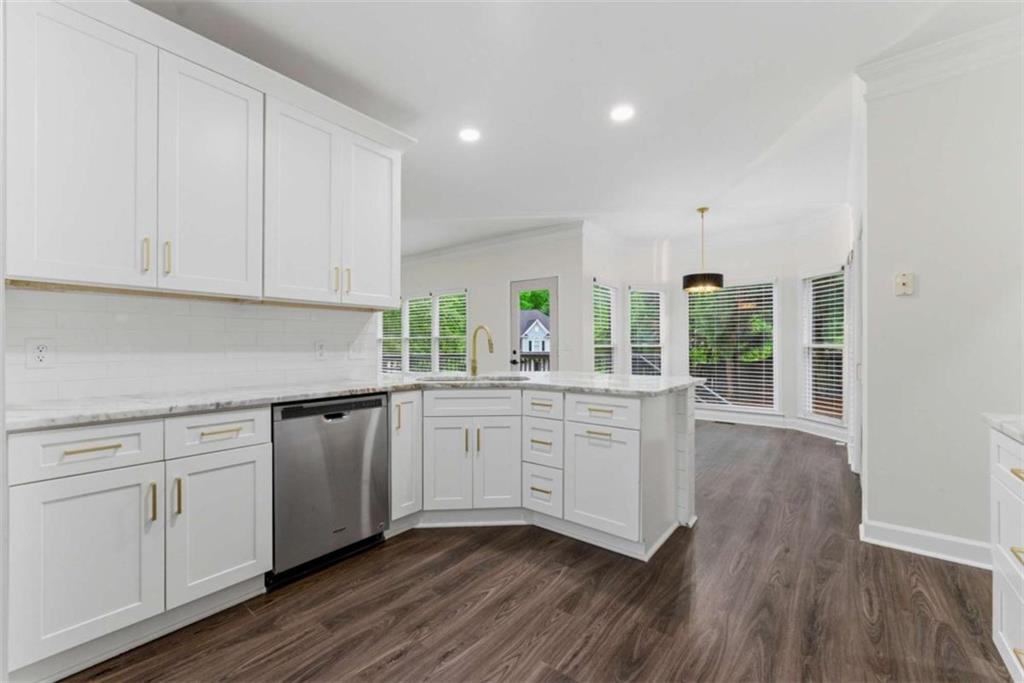 101 Copper Trail Property Photo 14