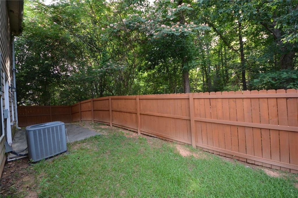 1550 Persimmon Trace Property Photo 7