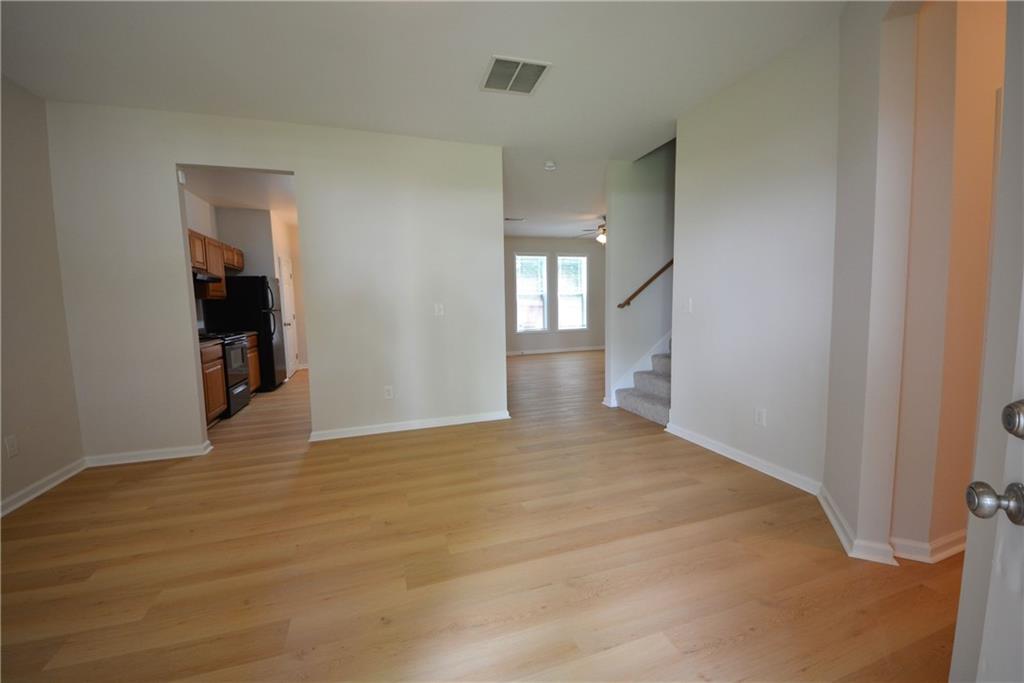 1550 Persimmon Trace Property Photo 9
