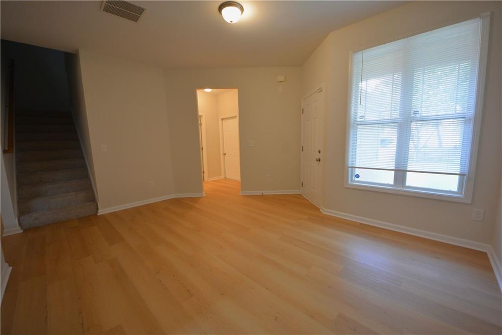 1550 Persimmon Trace Property Photo 14