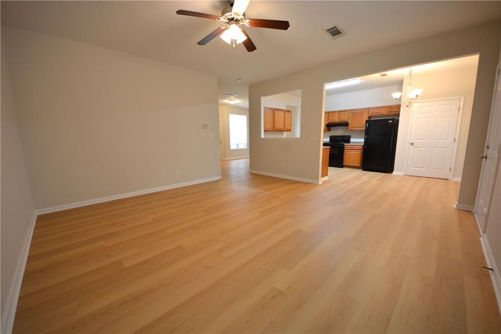 1550 Persimmon Trace Property Photo 18