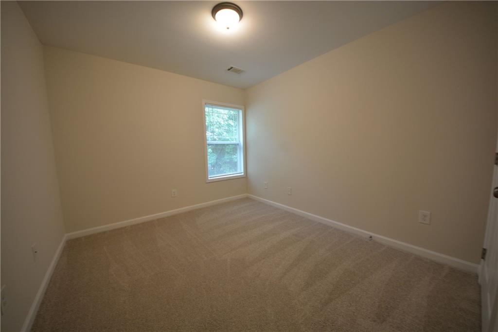 1550 Persimmon Trace Property Photo 34