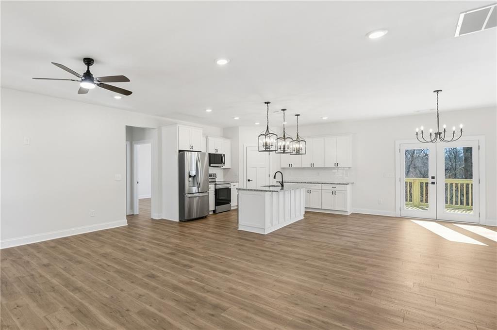 176 Windsor Way Property Photo 15