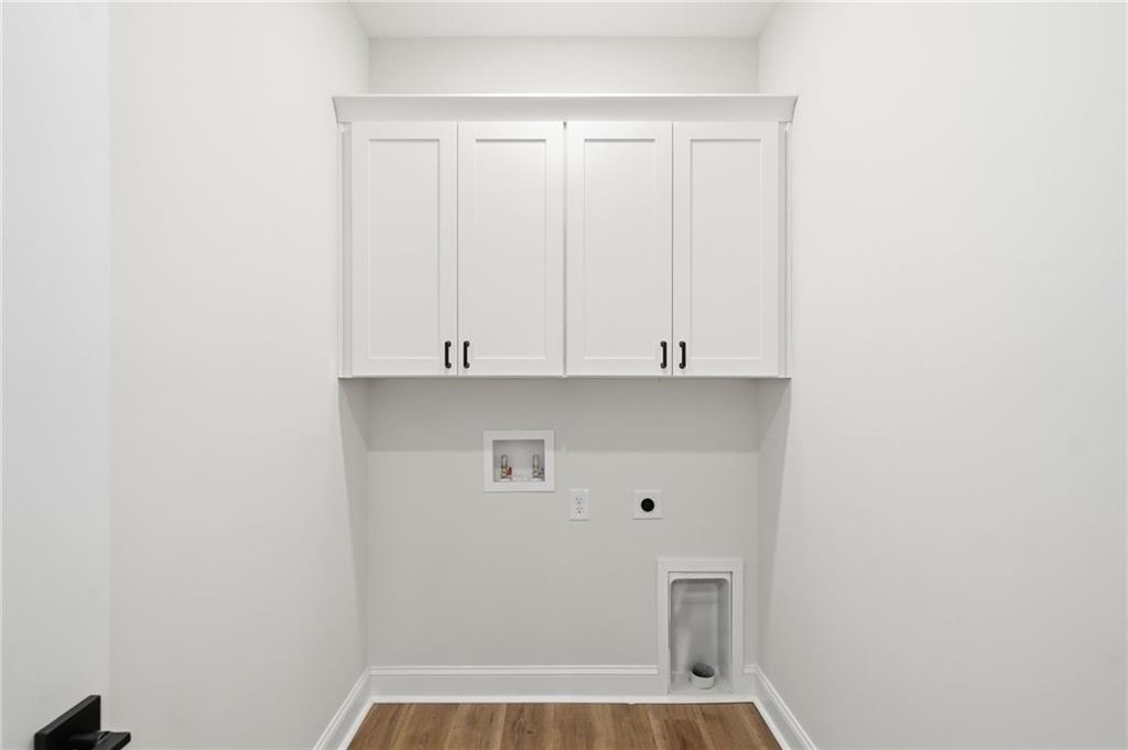176 Windsor Way Property Photo 22
