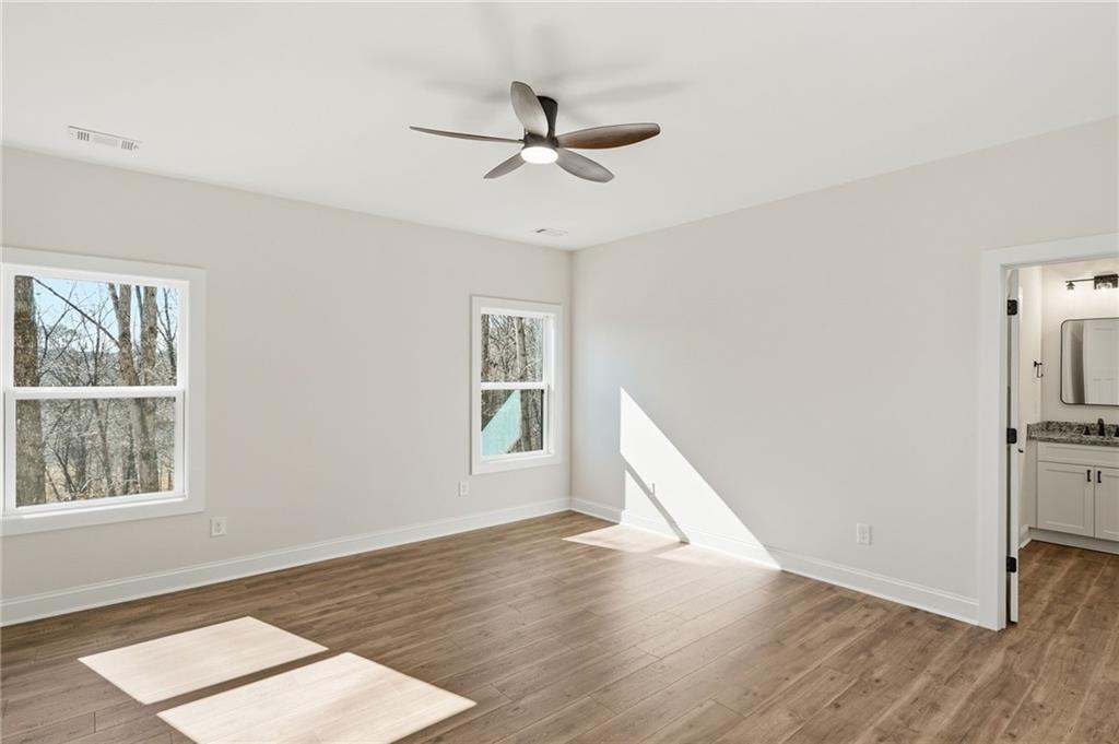 176 Windsor Way Property Photo 23