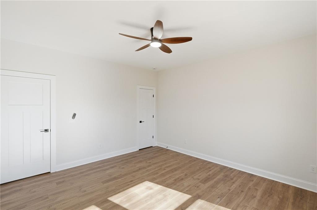 176 Windsor Way Property Photo 37