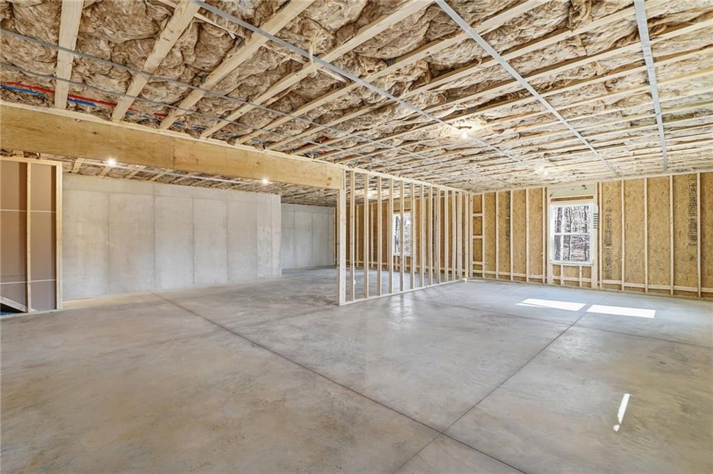 176 Windsor Way Property Photo 48