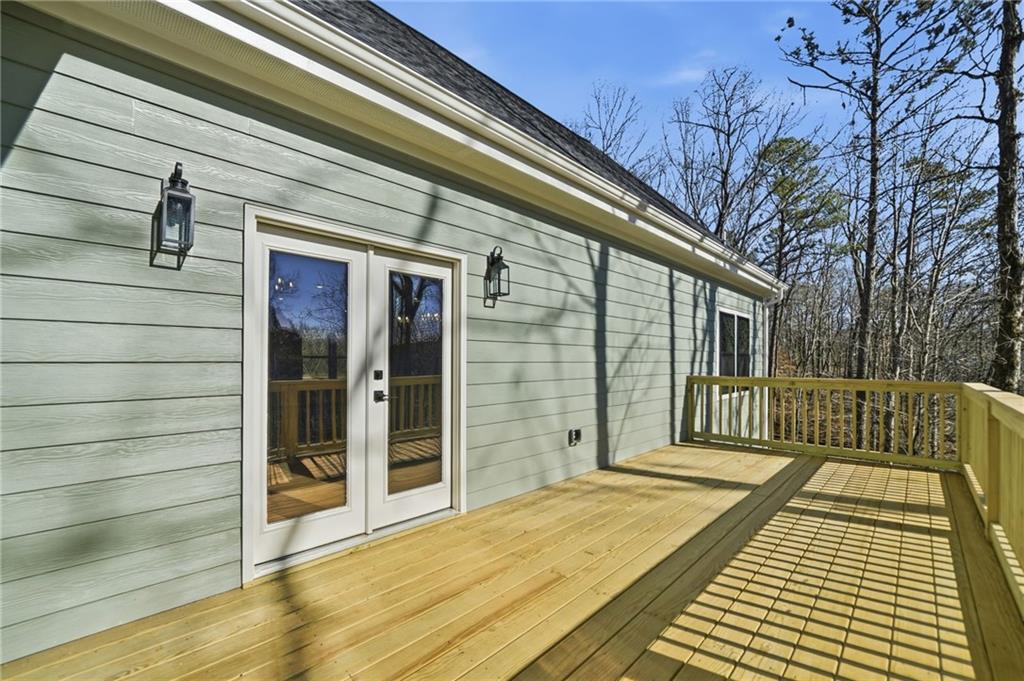 176 Windsor Way Property Photo 54