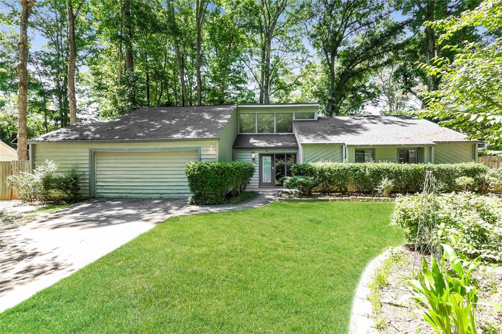 106 Pat Mell Drive Property Photo 1