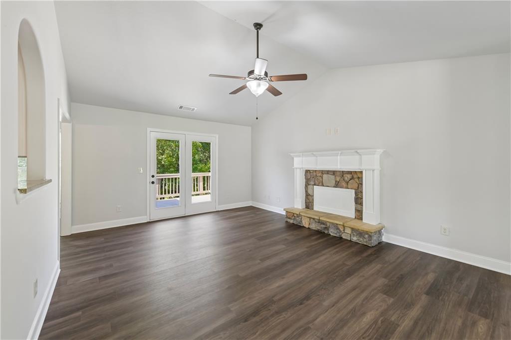 410 Redtail Road Property Photo 3