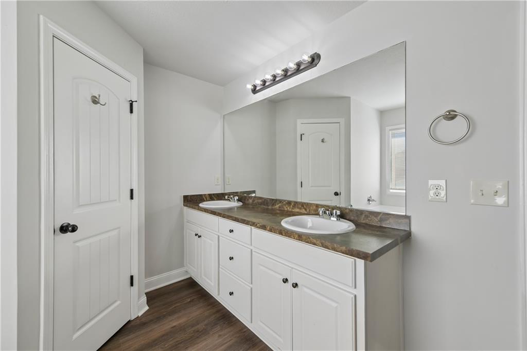 410 Redtail Road Property Photo 24