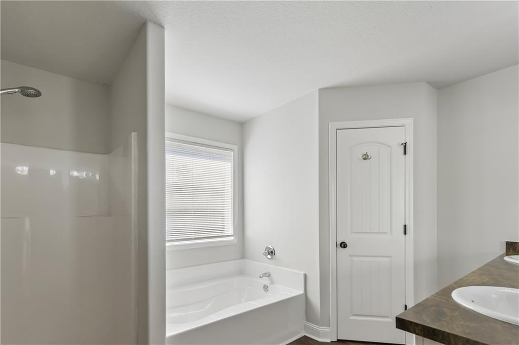 410 Redtail Road Property Photo 25