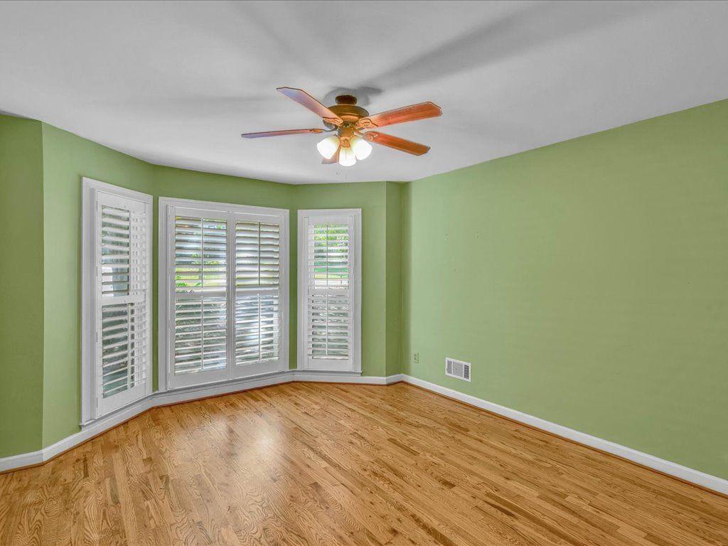 27 Planters Drive Property Photo 6