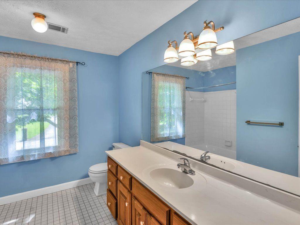 27 Planters Drive Property Photo 37