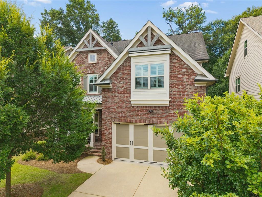 111 Spur Lane