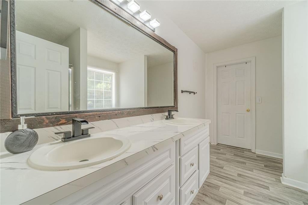 207 Belmont Drive Property Photo 22