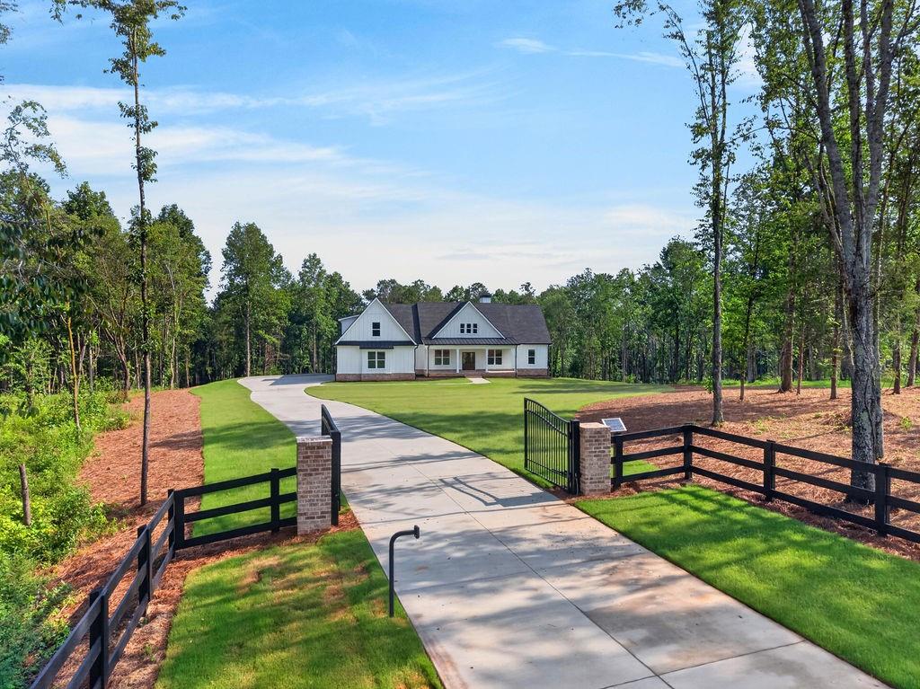 924 Browning Road Property Photo 1
