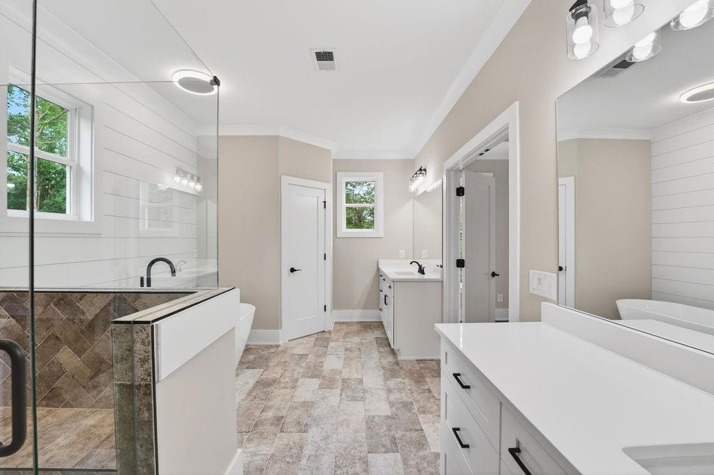 924 Browning Road Property Photo 32