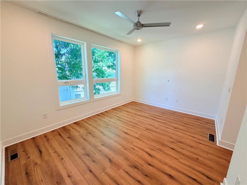 2199 Lenox Road Ne Unit 14 Property Photo 13