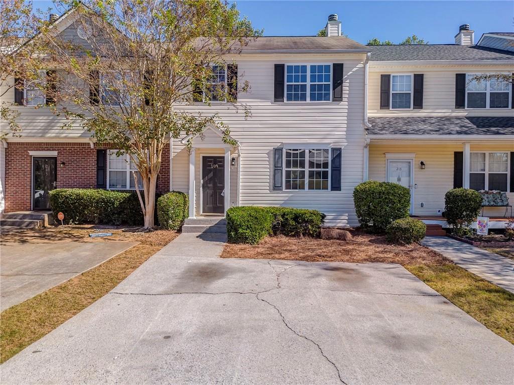 209 Enterprise Path Property Photo 2