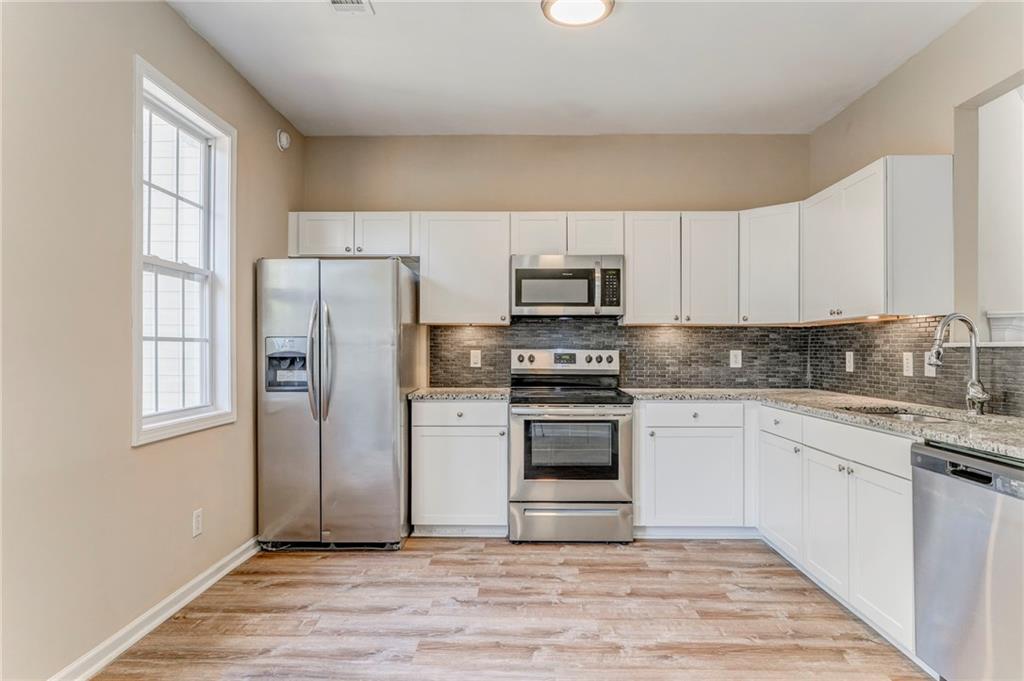 209 Enterprise Path Property Photo 7
