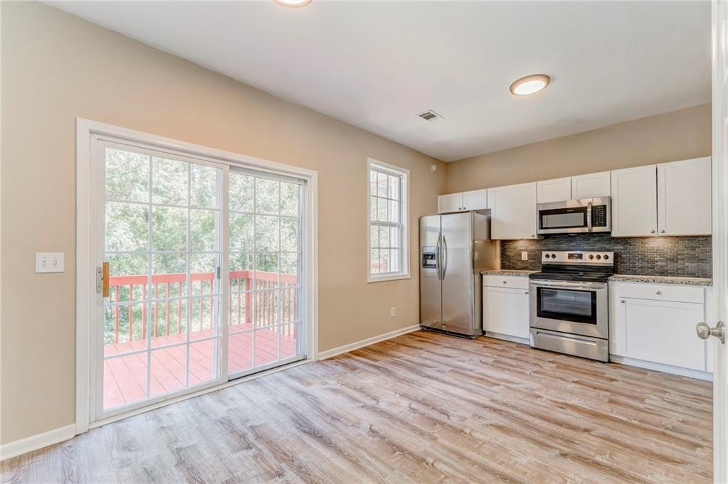 209 Enterprise Path Property Photo 14